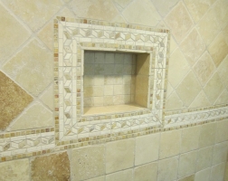 ContractorMen-bathroom-remodel-niche