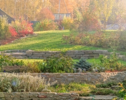 ContractorMen-Retaining-Wall-Construction
