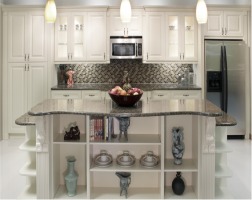 Kitchen remodeling done with professionalism. Add new kitchen cabinets, counter tops, flooring and backsplash to your kitchen remodel with Contractormen, Cumming, GA.